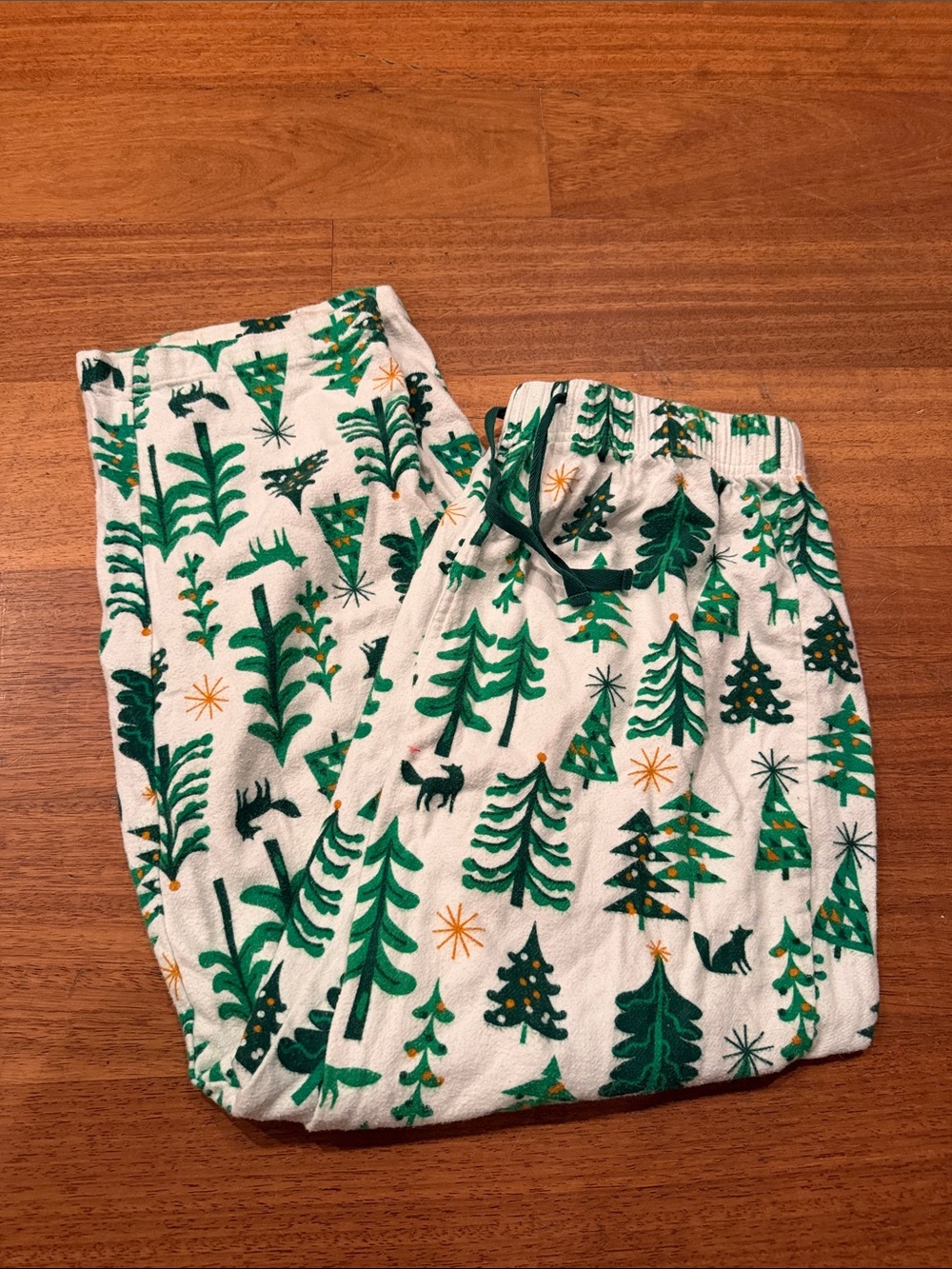 Nordstrom holiday Pajama Pants with Green Tree Print